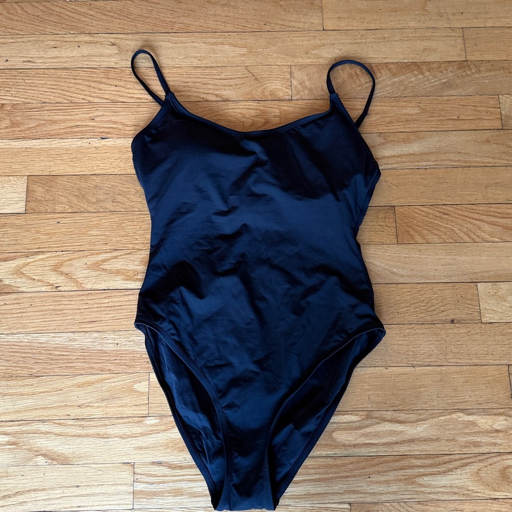 Andie Swim Black Amalfi1 Piece -size M. NWT